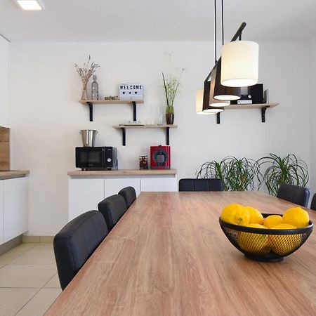 Holiday Home Lana Supetar Luaran gambar