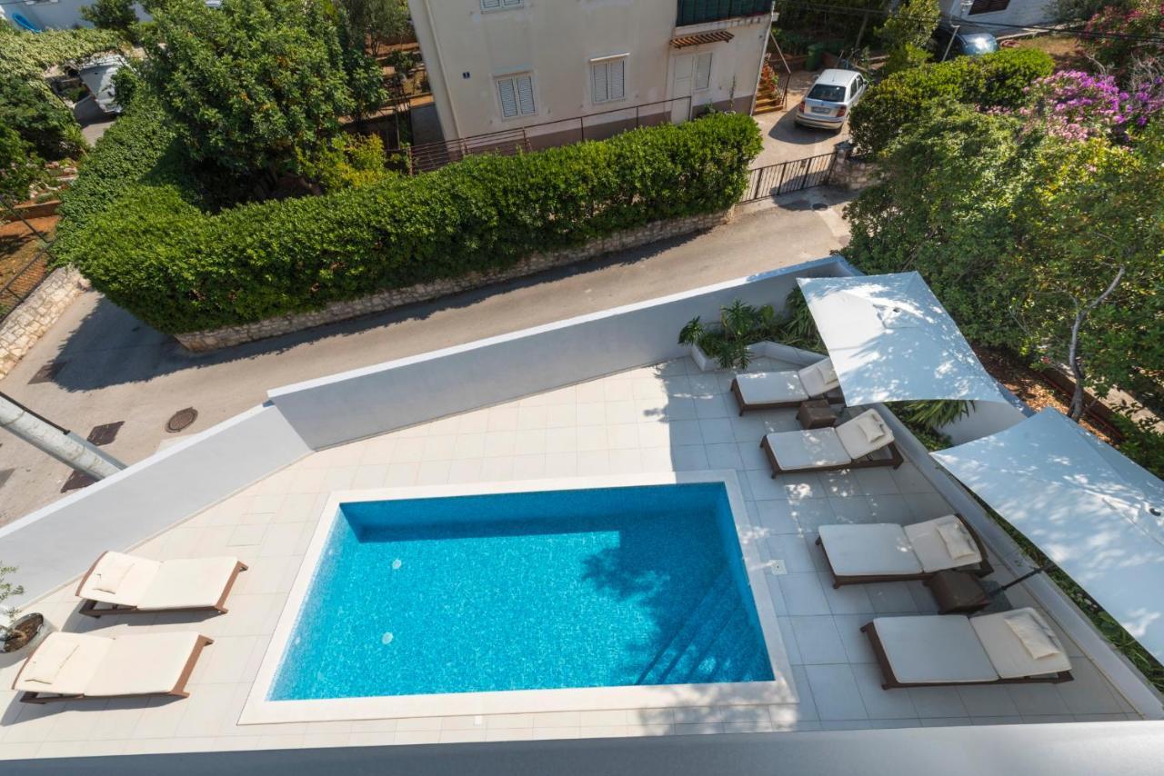 Holiday Home Lana Supetar Luaran gambar